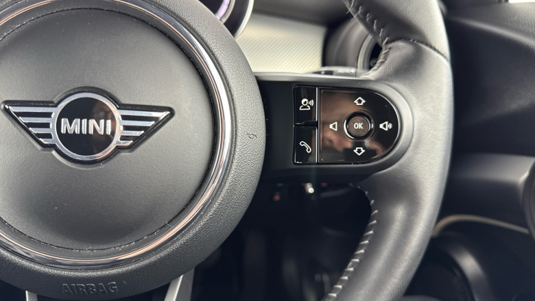 MINI Cooper 1.5 C Exclusive 5dr Auto Petrol Hatchback